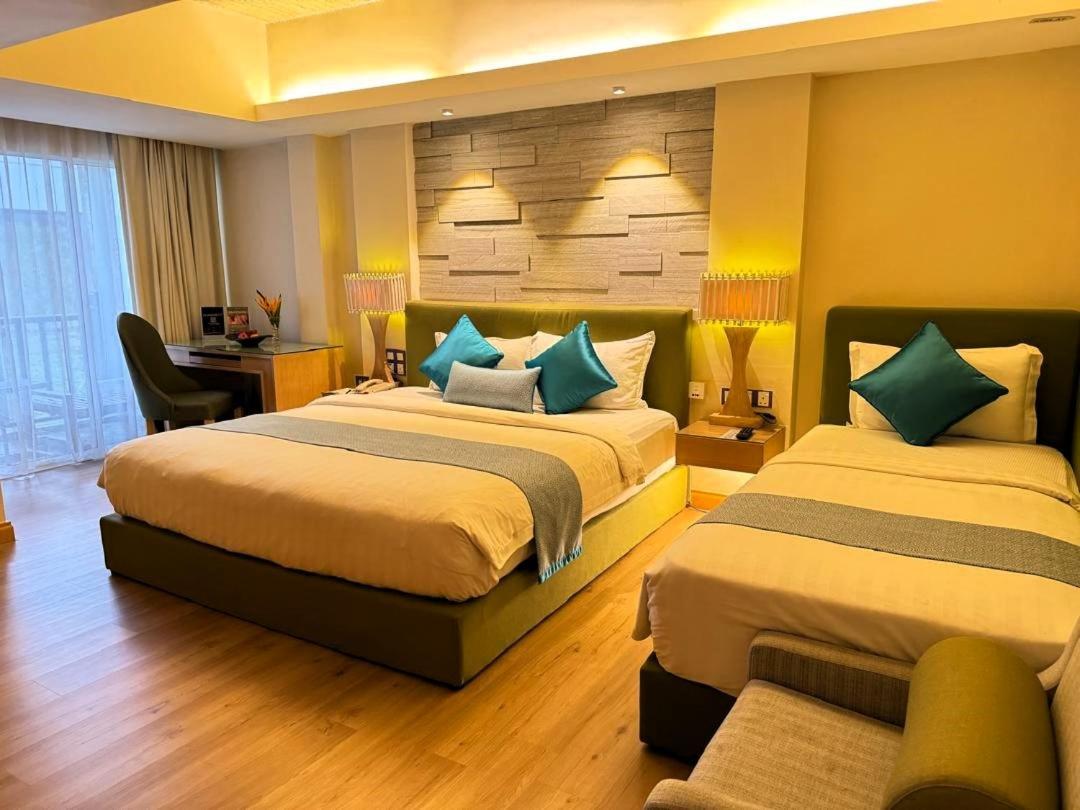 Cyberview Resort & Spa Cyberjaya Bagian luar foto Deluxe Family Room